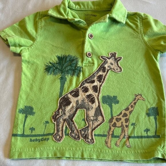 GAP Kids - Green Giraffe Print Short sleeve Polo - Picture 1 of 3
